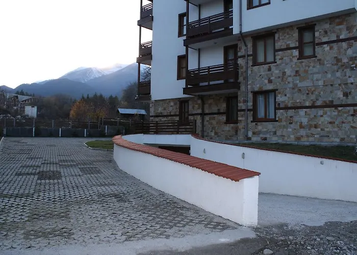 Wood In Mountain View Complex