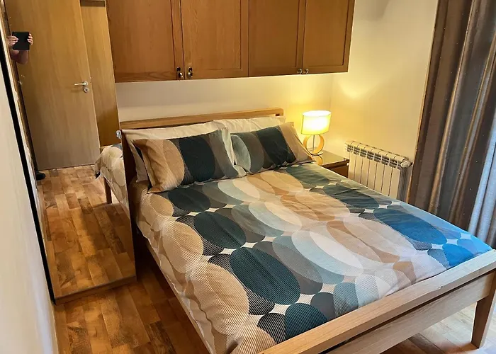 Wood In Mountain View Complex