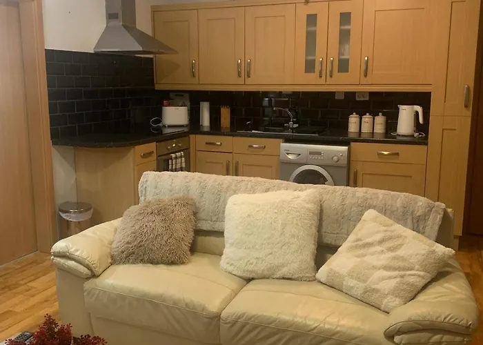 Wood In Mountain View Complex